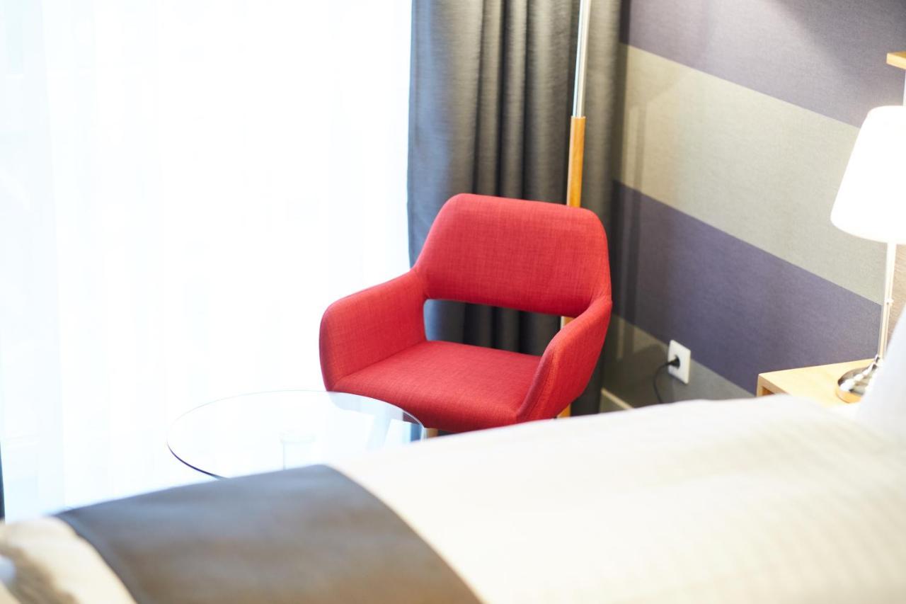 Hotel Garni Am Schloss Kottenheim Bagian luar foto